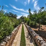 Trulli Restano By Perle Di Puglia * Чистернино