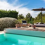 Trulli Restano By Perle Di Puglia *