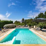 Trulli Restano By Perle Di Puglia * 奇斯泰尼诺